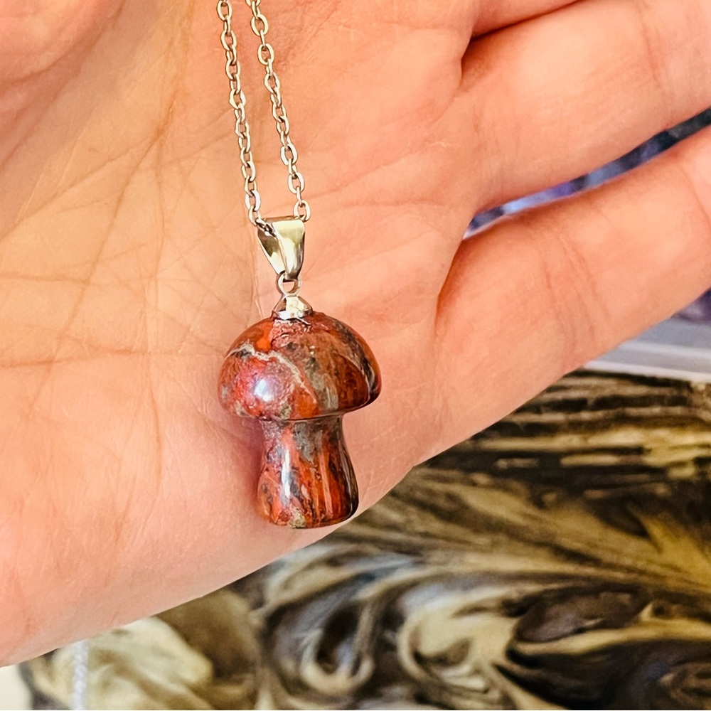 Red‎ Jasper Crystal Mini Mushroom Necklace Stainless Steel